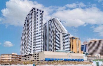 Building Photo - 3101 Boardwalk