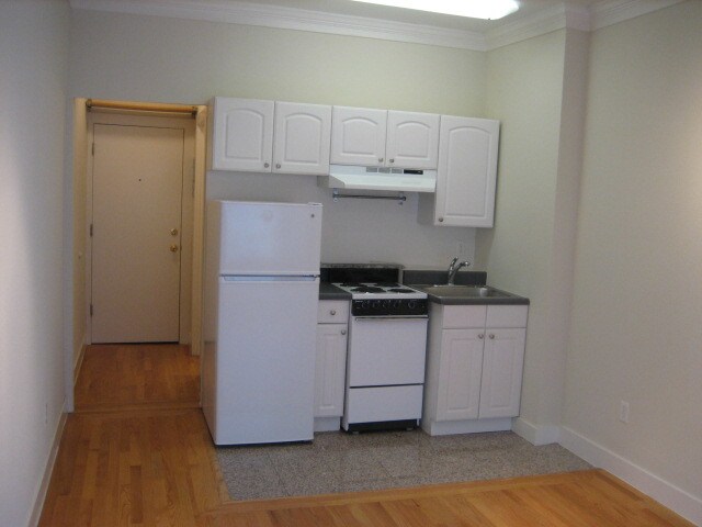 Building Photo - 1461 Alice St
