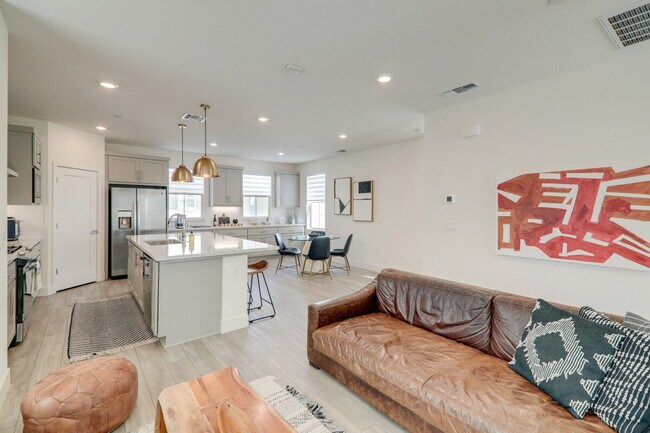 Foto del edificio - 37523 Sand Drift Rd