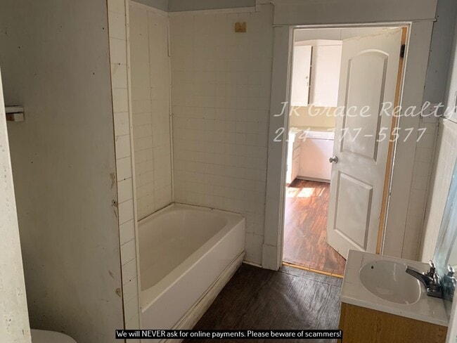 Building Photo - 1408 N 13th