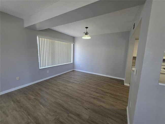 Building Photo - 937 Washington Palm Loop