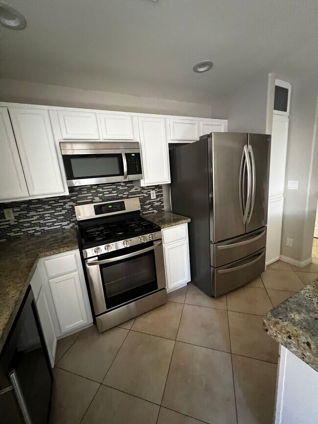 Building Photo - 8101 Lavender Heights Ct