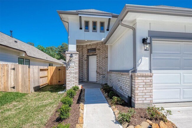 Building Photo - 31053 Regal Elm Ln