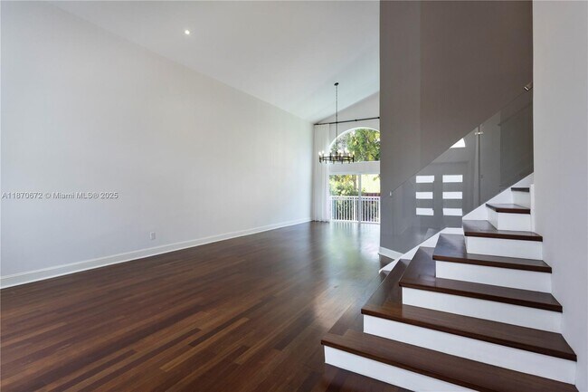 Foto del edificio - 5920 NW 111th Ave