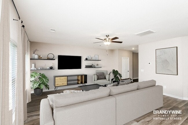 Building Photo - 321 Redmoss Dr