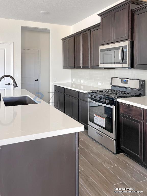 Foto del edificio - 8609 McKamy Dr