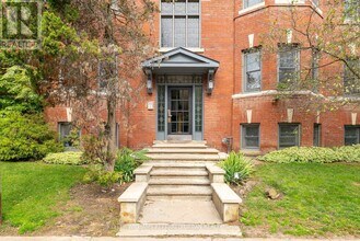 Building Photo - 388 Brunswick Ave