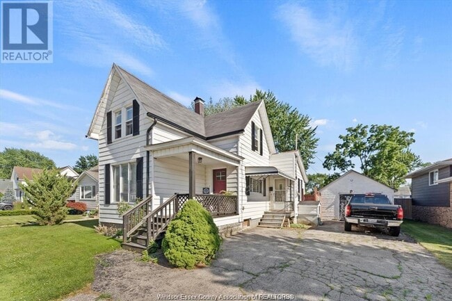 Building Photo - 12333 Lanoue St.