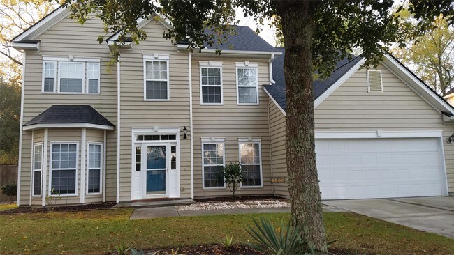 Building Photo - 5201 Stonewall Dr