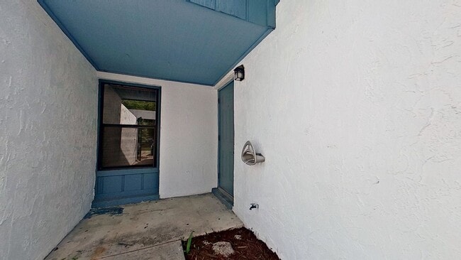 Building Photo - BEAUTIFUL MAYPORT LANDING TOWNHOME!