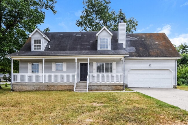 Building Photo - 401 Shadylake Dr