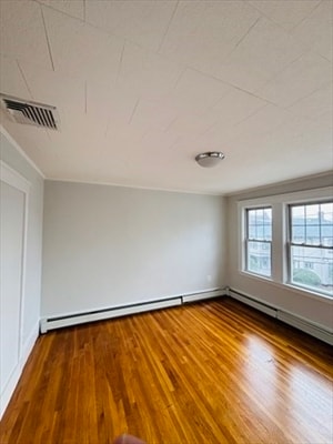 Foto del edificio - 19 Harding Ave