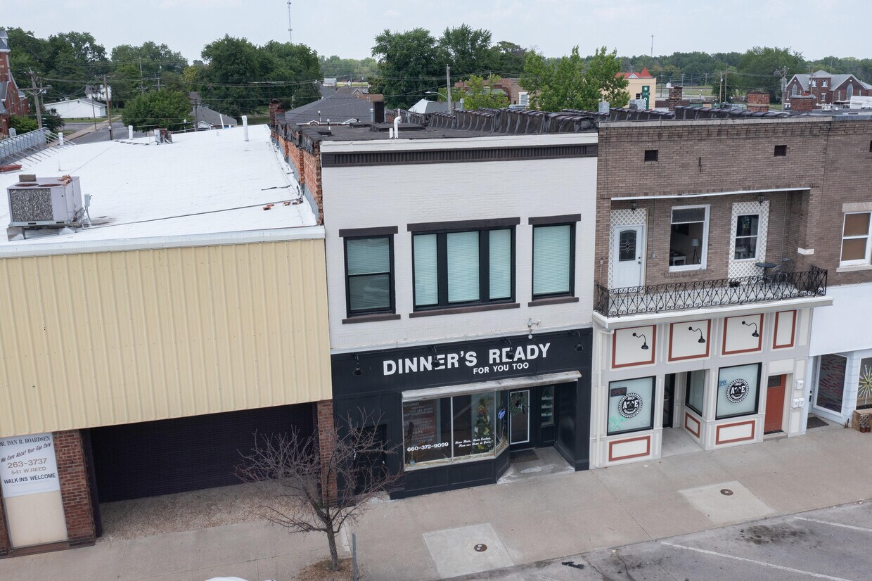 Primary Photo - 537 W Reed St