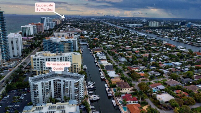 Foto del edificio - 1361 S Ocean Blvd