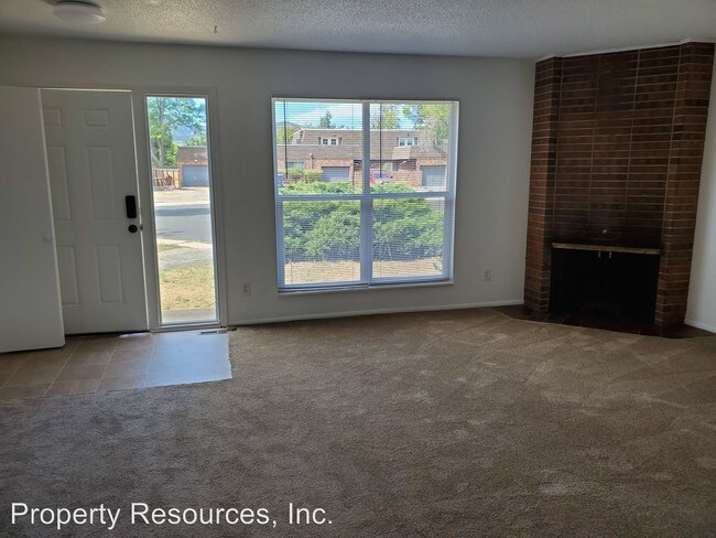 Building Photo - 5115 Santa Clara Pl
