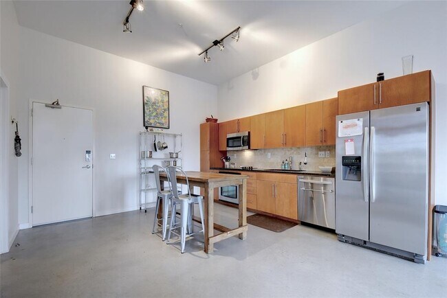 Foto del edificio - 2235 E 6th St