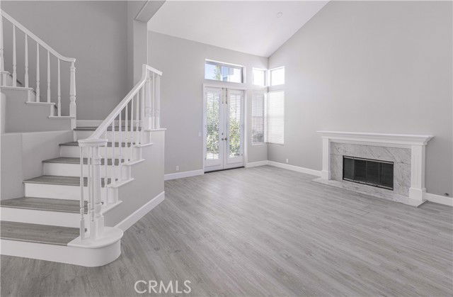 Building Photo - 2142 Marselina