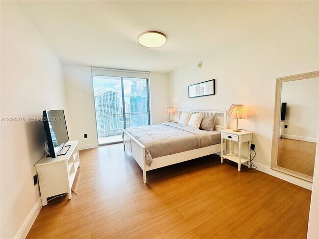 Foto del edificio - 90 SW 3rd St