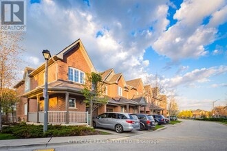 Building Photo - 5255 Palmetto Pl