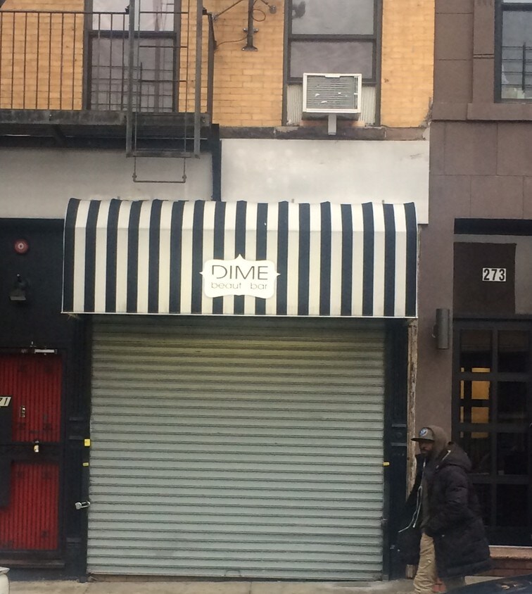 Foto del edificio - 271 Malcolm X Blvd