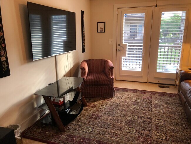 Foto del edificio - 635 Herndon Pky