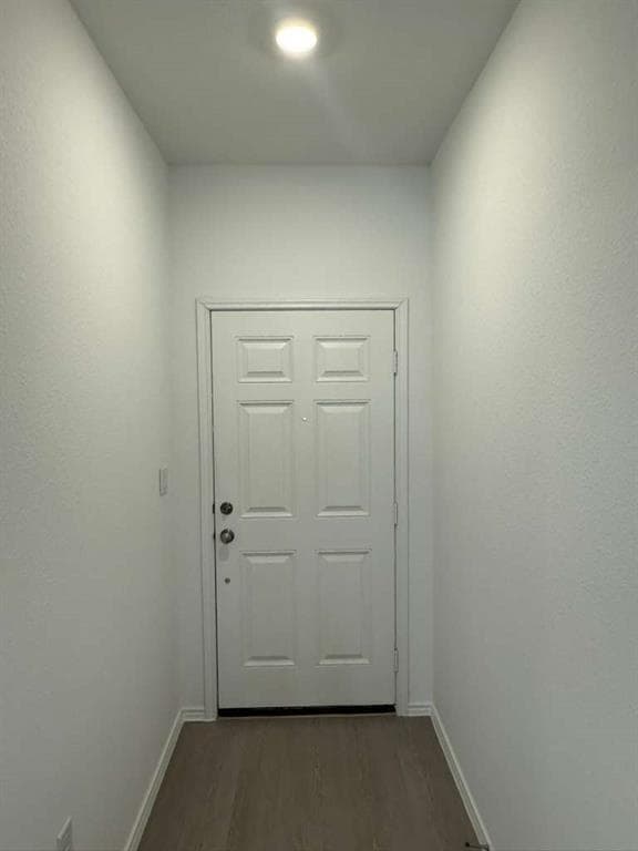 Building Photo - 223 Camargue Dr