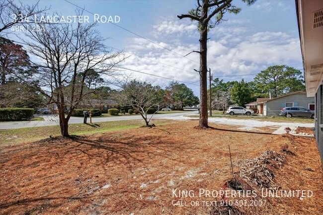 Foto del edificio - 334 Lancaster Rd