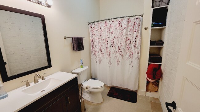 Foto del edificio - 722 Commerce St