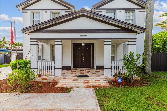 Building Photo - 20235 SW 129th Ave