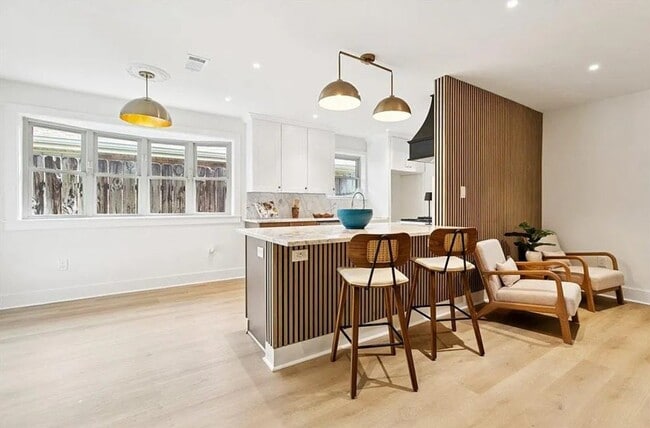 Foto del edificio - 1528 N Cumberland St