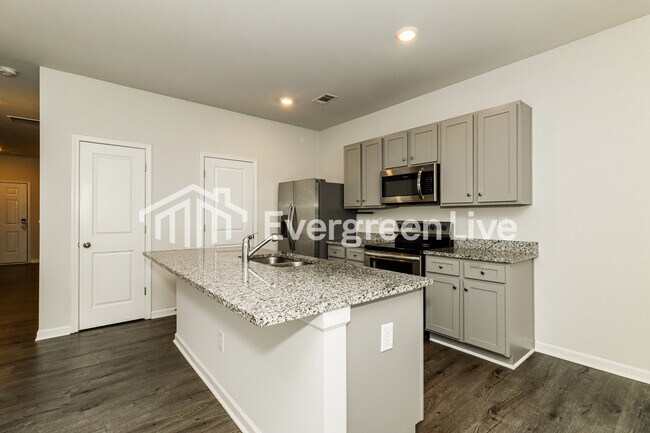 Building Photo - 104 Vlg Grn Dr NW