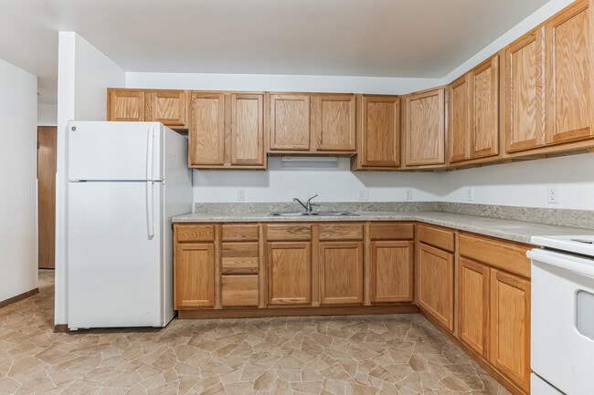 Building Photo - Englewood