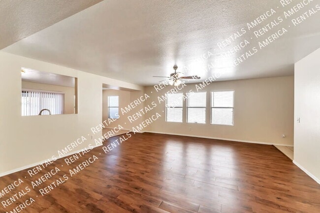 Foto del edificio - 8114 S Sunny Sky Pl