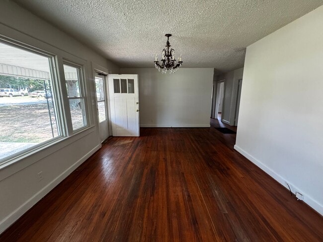 Building Photo - 3 bedroom w/ 1 bath home in Shelby, NC