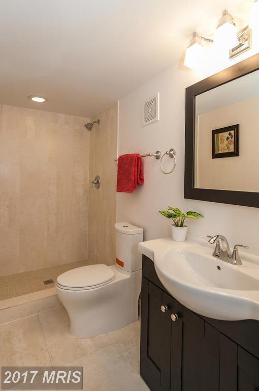 Foto del edificio - 622 9th St NE
