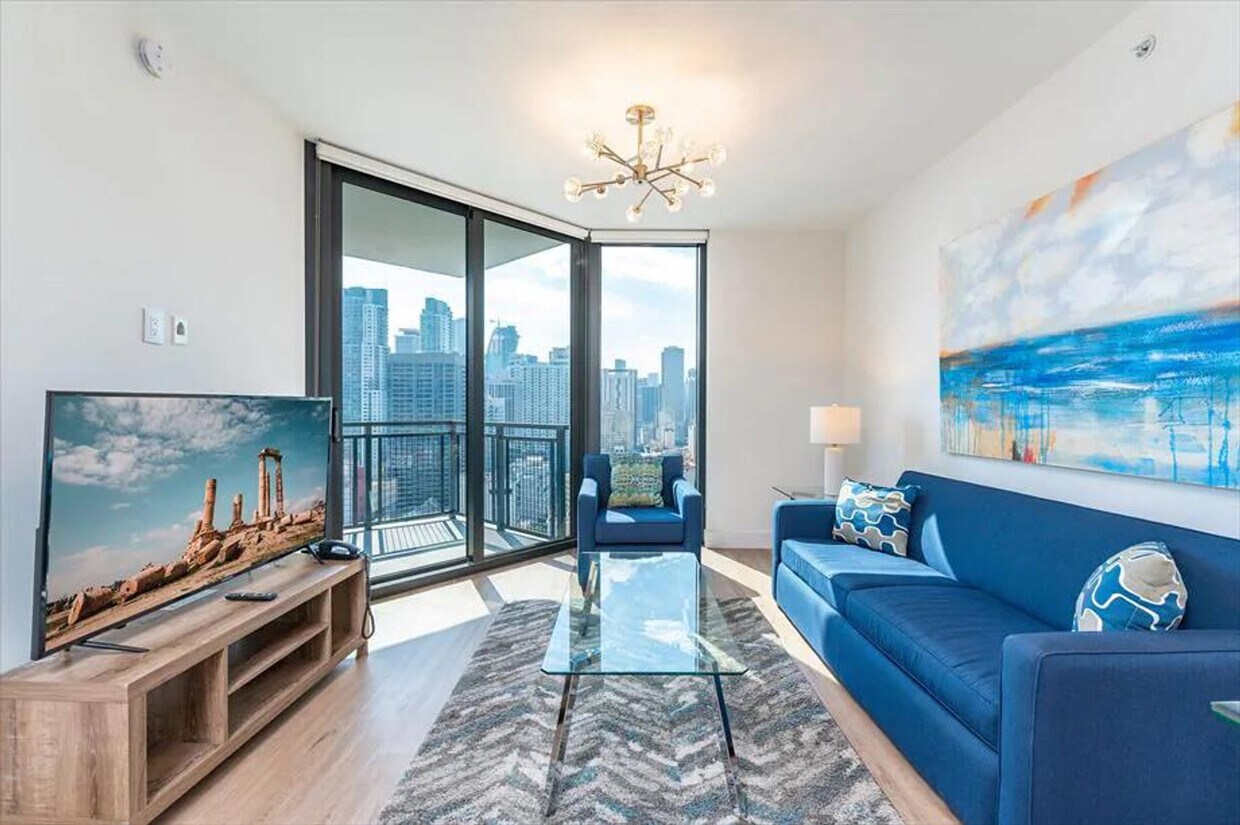 Foto principal - 460 NE 5th St