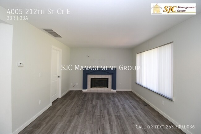 Foto del edificio - 4005 212th St Ct E
