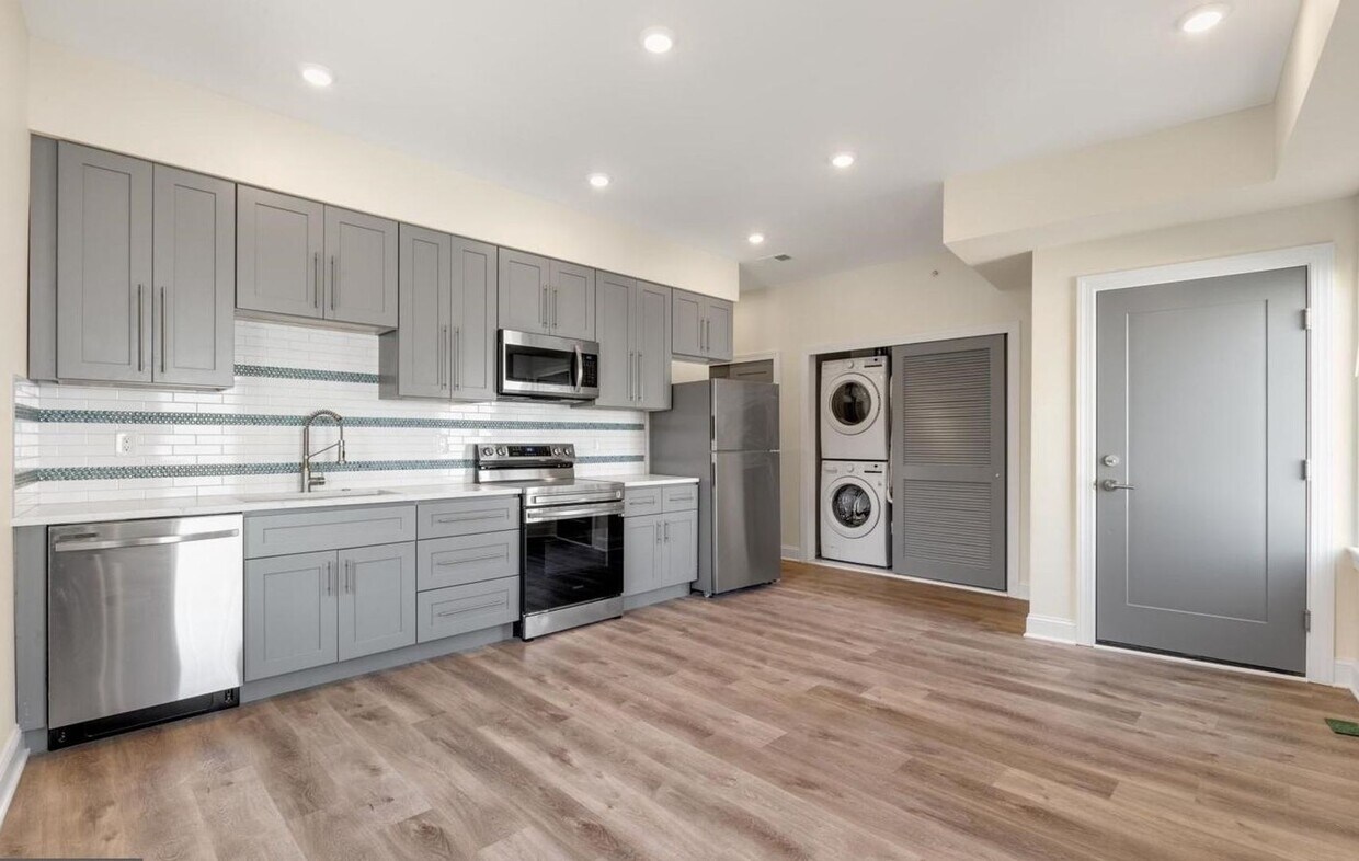 Foto principal - 511 Gorgas Ln