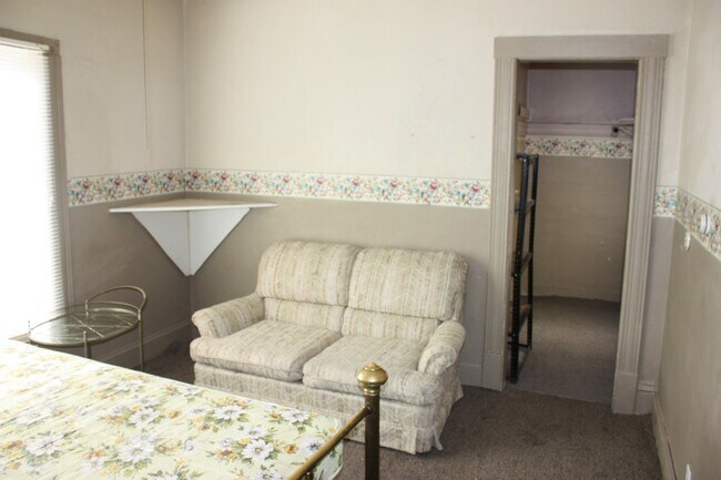 Foto del edificio - 1013 Mulberry St