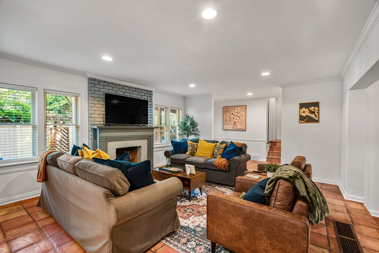 Foto principal - 2298 Armand Rd NE