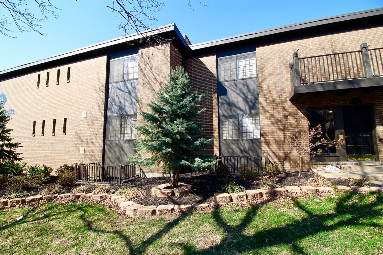 Primary Photo - 4442 Jarboe St