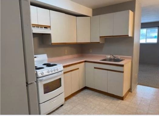 Building Photo - 2 Bedroom 2 Bath unit