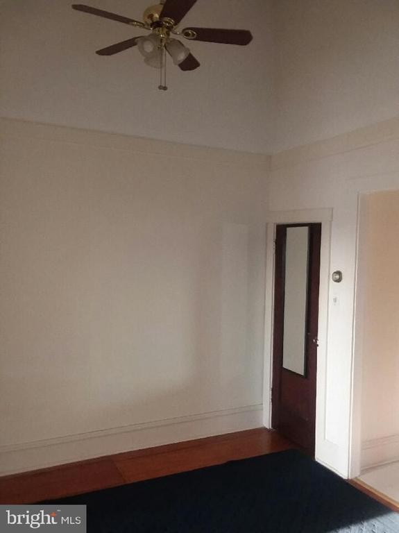 Foto del edificio - 1428 Lacrosse Ave