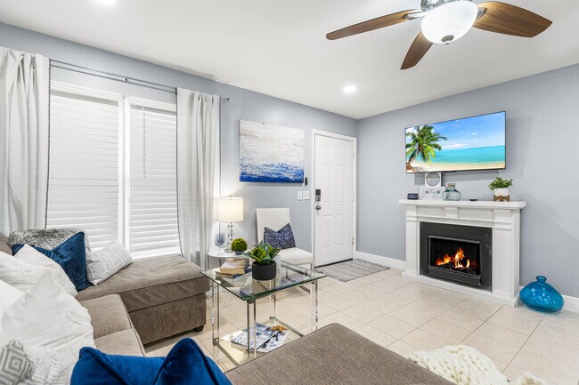 Foto del edificio - 4953 Bayshore Dr