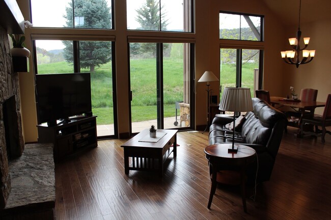 Foto del edificio - 29 Primrose Ln
