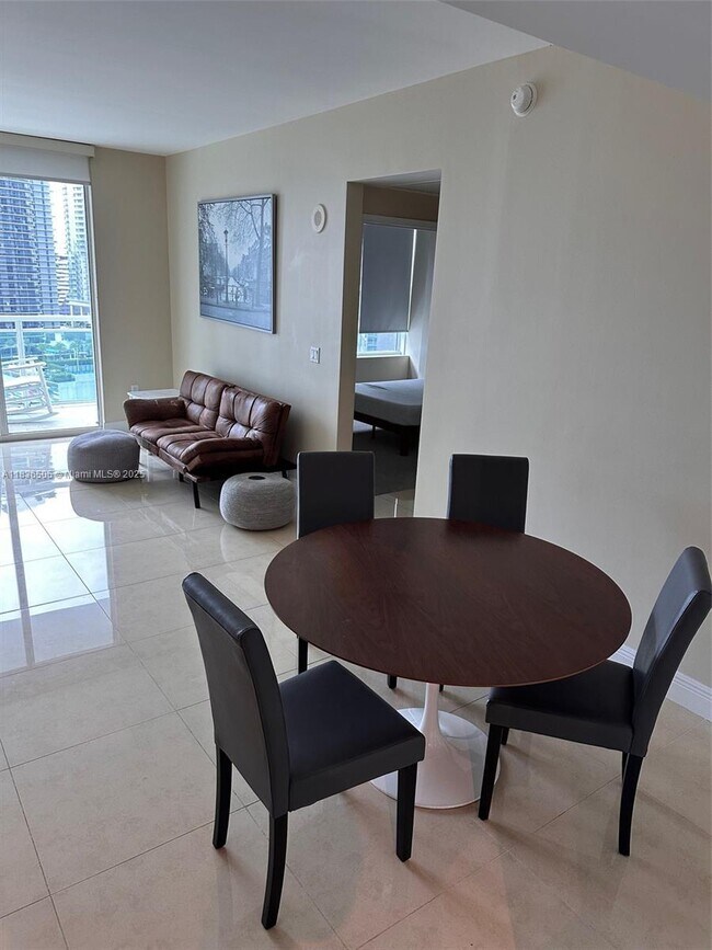 Foto del edificio - 951 Brickell Ave