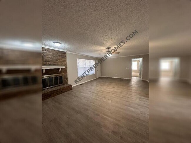 Foto del edificio - 7926 Northwest 101 St Oklahoma City OK 73162