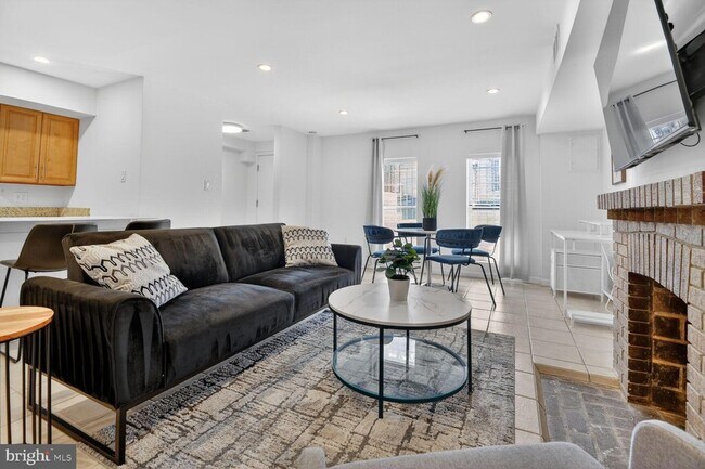 Foto del edificio - 1339 Corcoran St NW