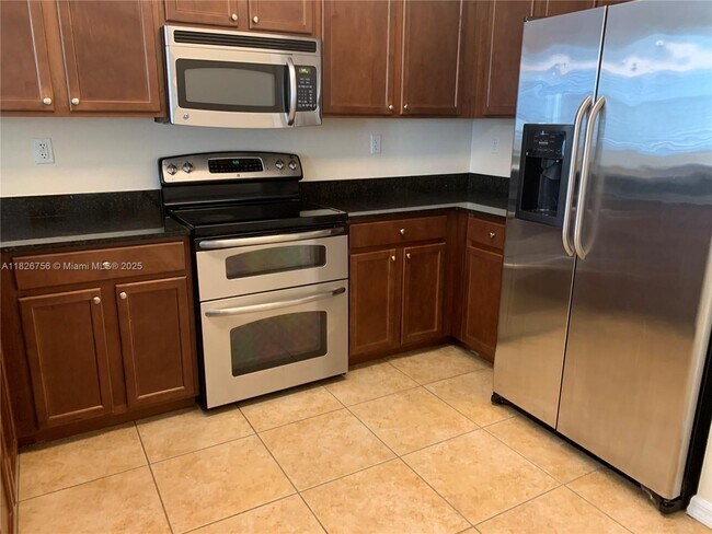 Foto del edificio - 10800 NW 88th Terrace