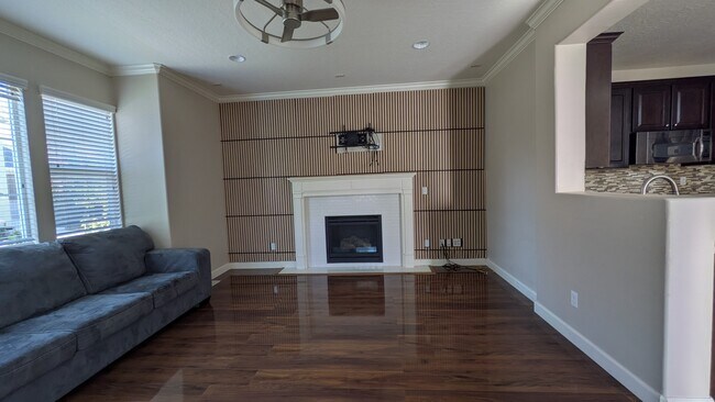 Foto del edificio - 10241 S Clarks Hill Dr